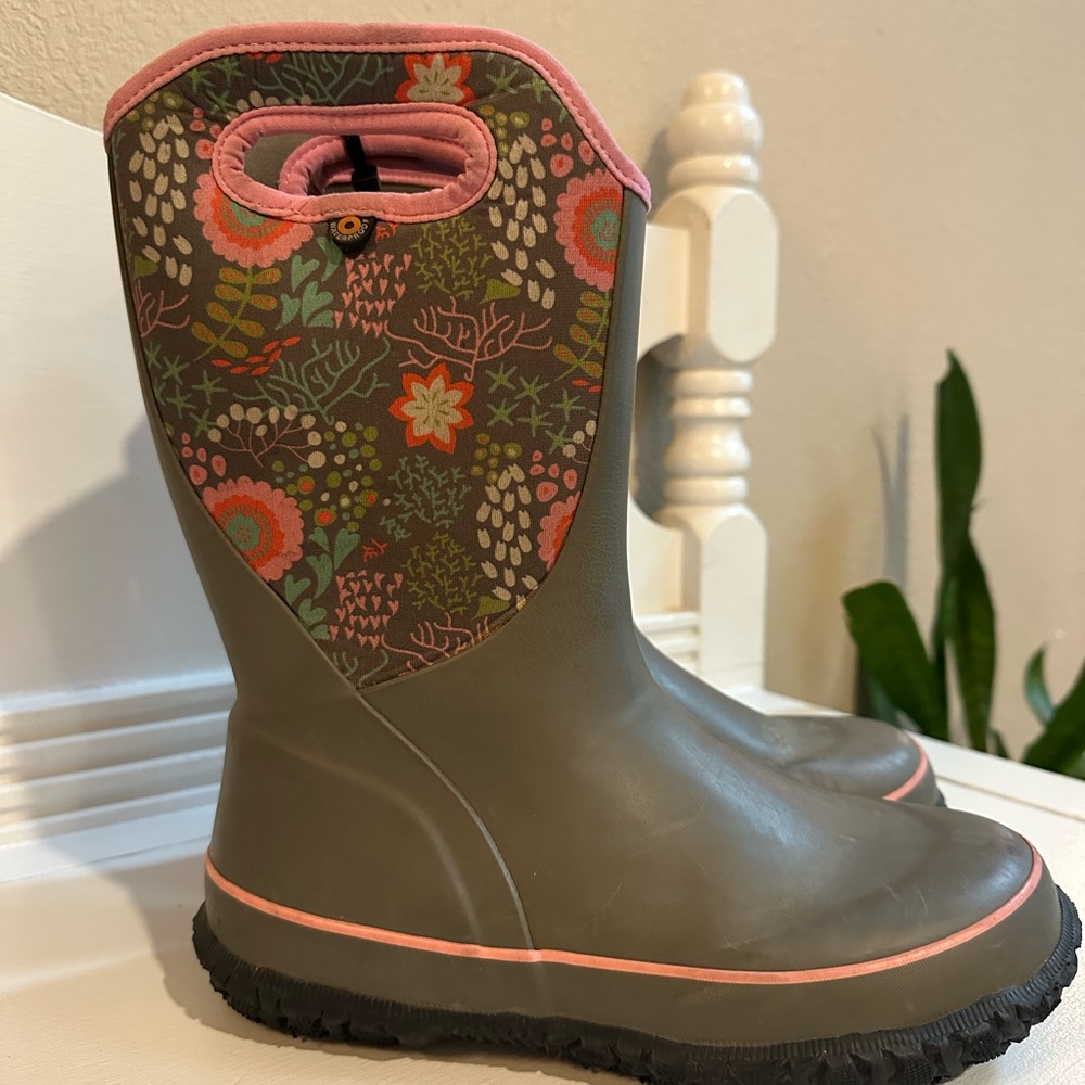 Kids Floral Patterned Bogs Rain Boots